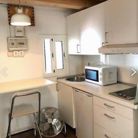 바르셀로나 Mini Piso Con Escaleras 아파트 외부 사진